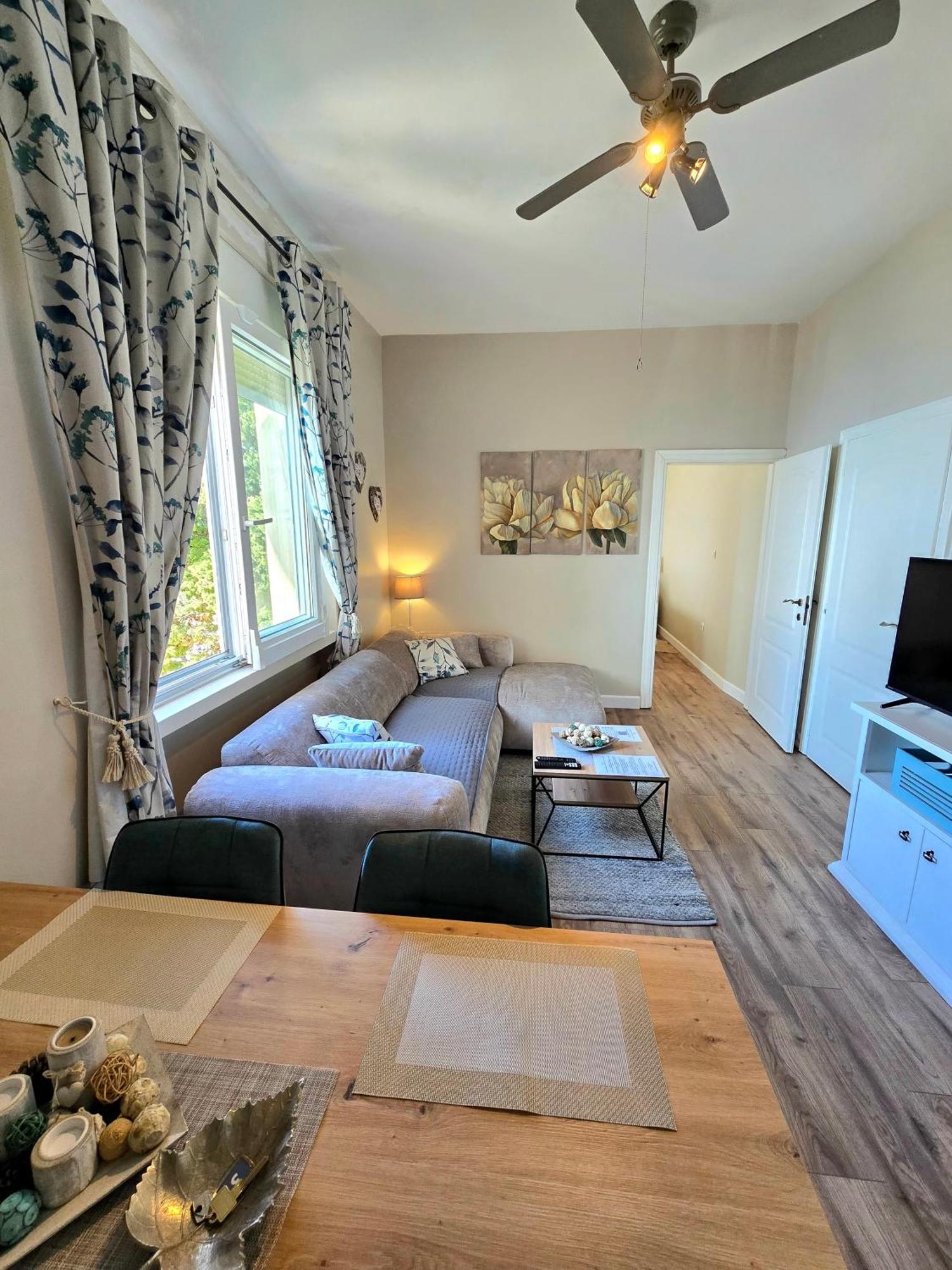 Apartments Suzy Σπλιτ Εξωτερικό φωτογραφία