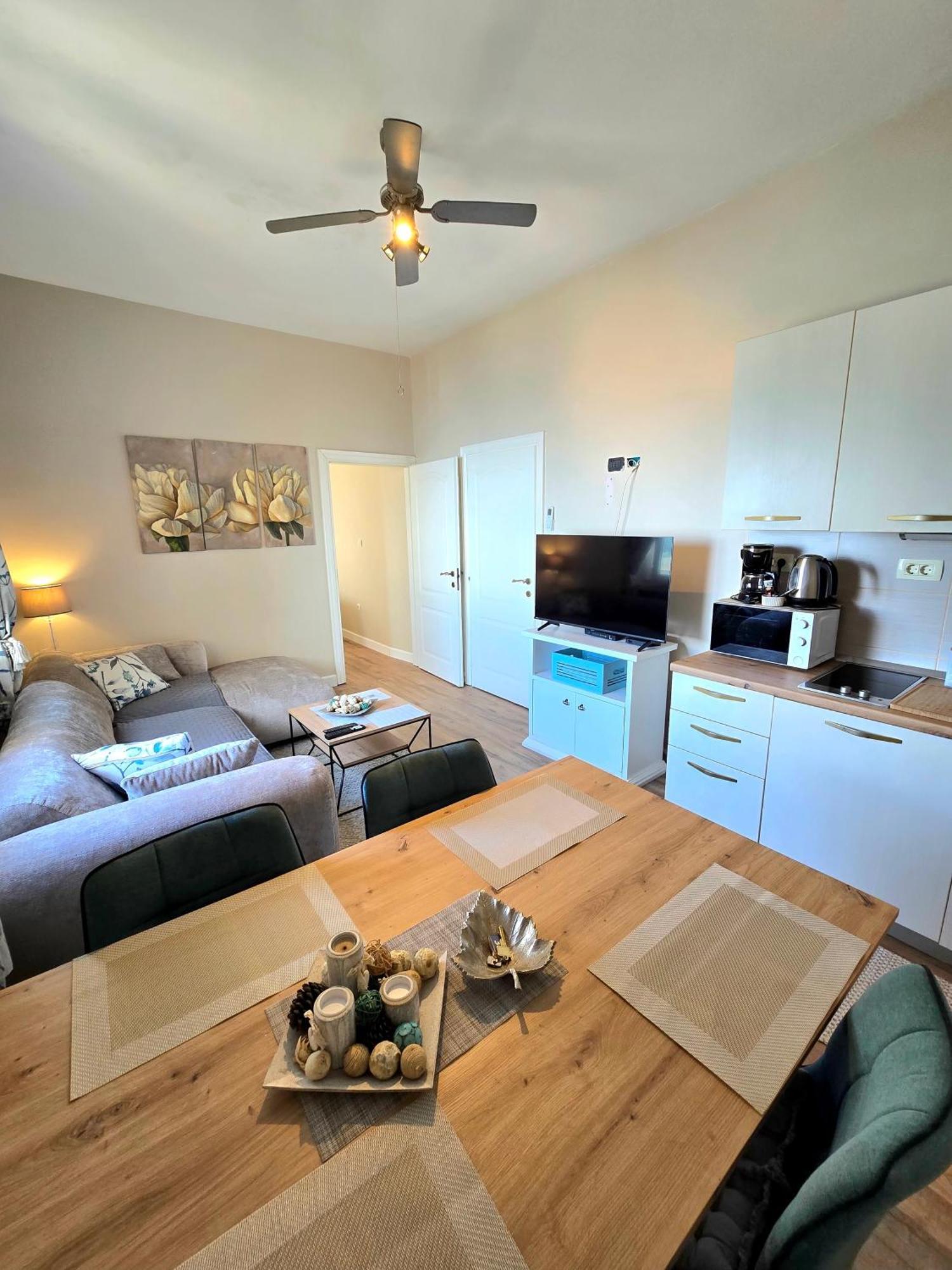 Apartments Suzy Σπλιτ Εξωτερικό φωτογραφία