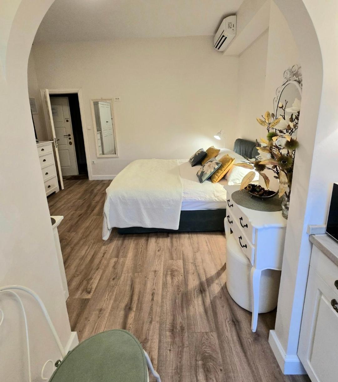 Apartments Suzy Σπλιτ Εξωτερικό φωτογραφία