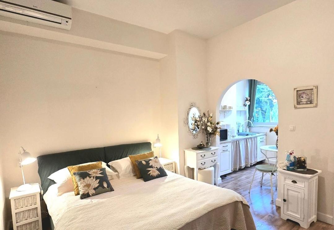Apartments Suzy Σπλιτ Εξωτερικό φωτογραφία