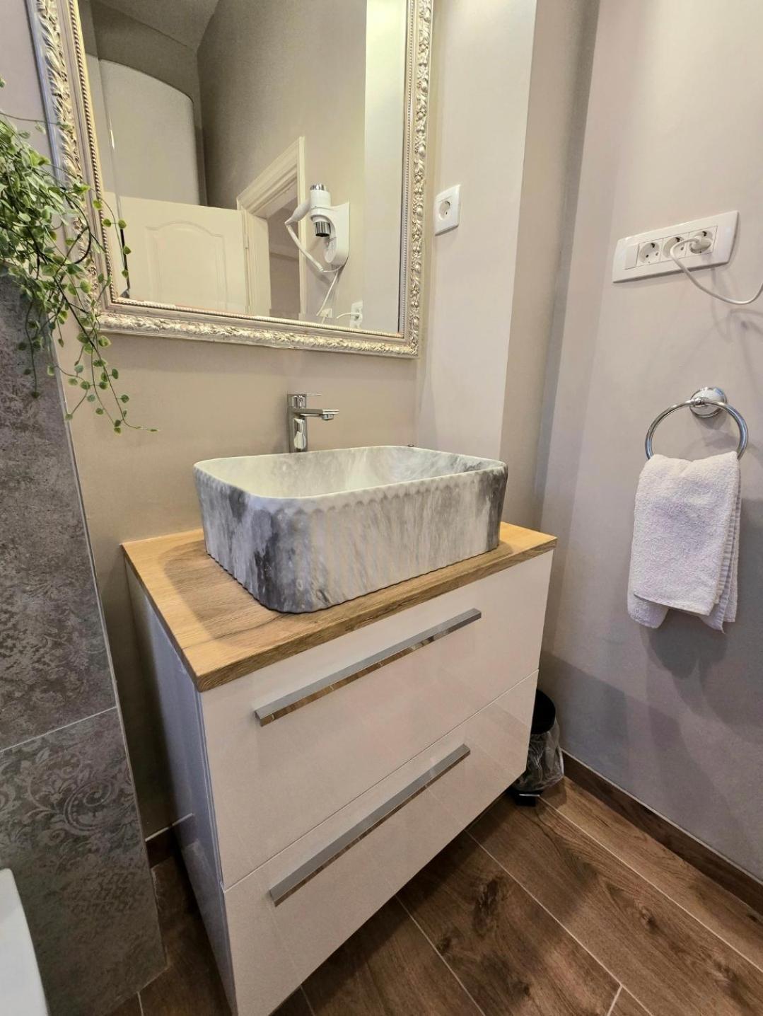Apartments Suzy Σπλιτ Εξωτερικό φωτογραφία
