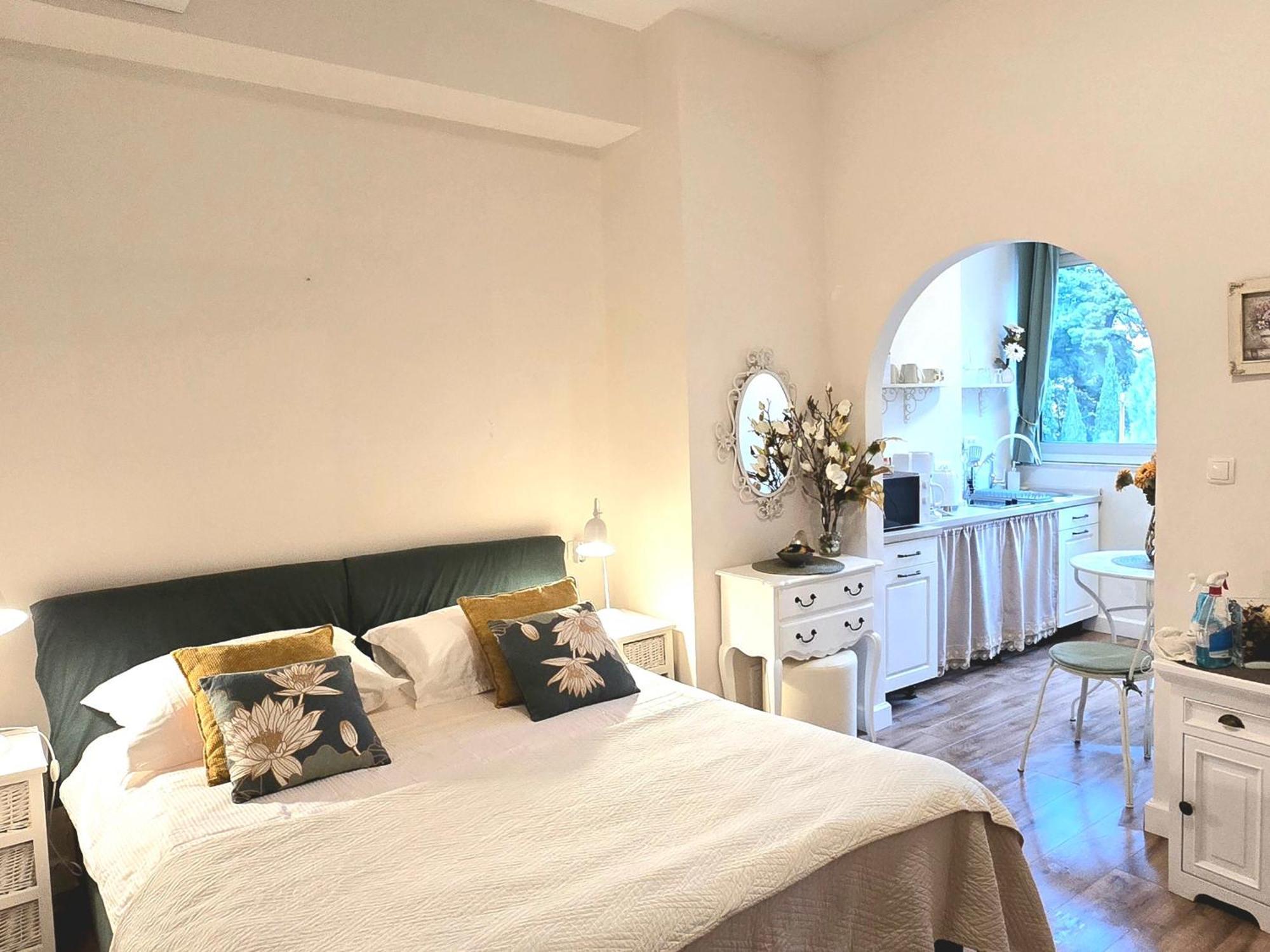 Apartments Suzy Σπλιτ Εξωτερικό φωτογραφία